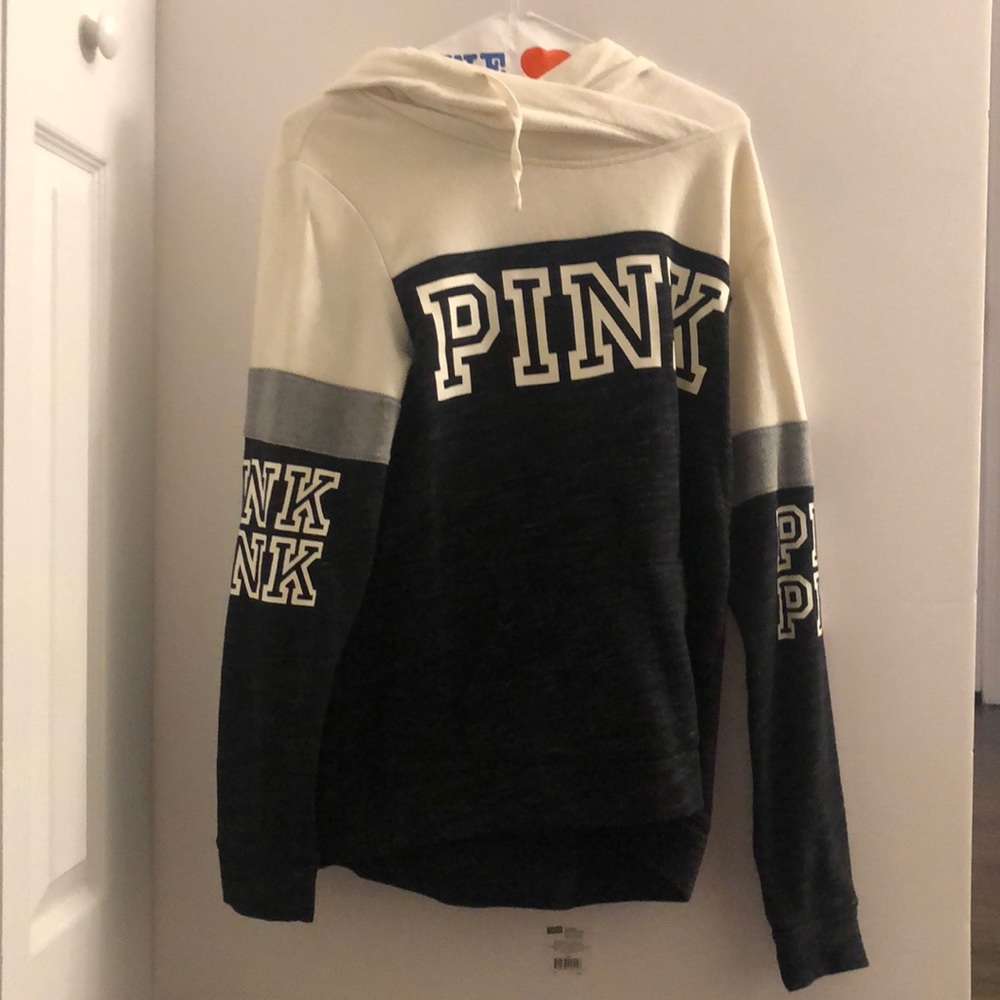 pink sweatshirt